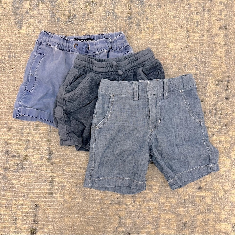 Bundle of three little boys shorts Mini Boden Baby Gap